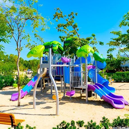 Cayman Luxury Rentals At One Canal Point George Town Exteriör bild