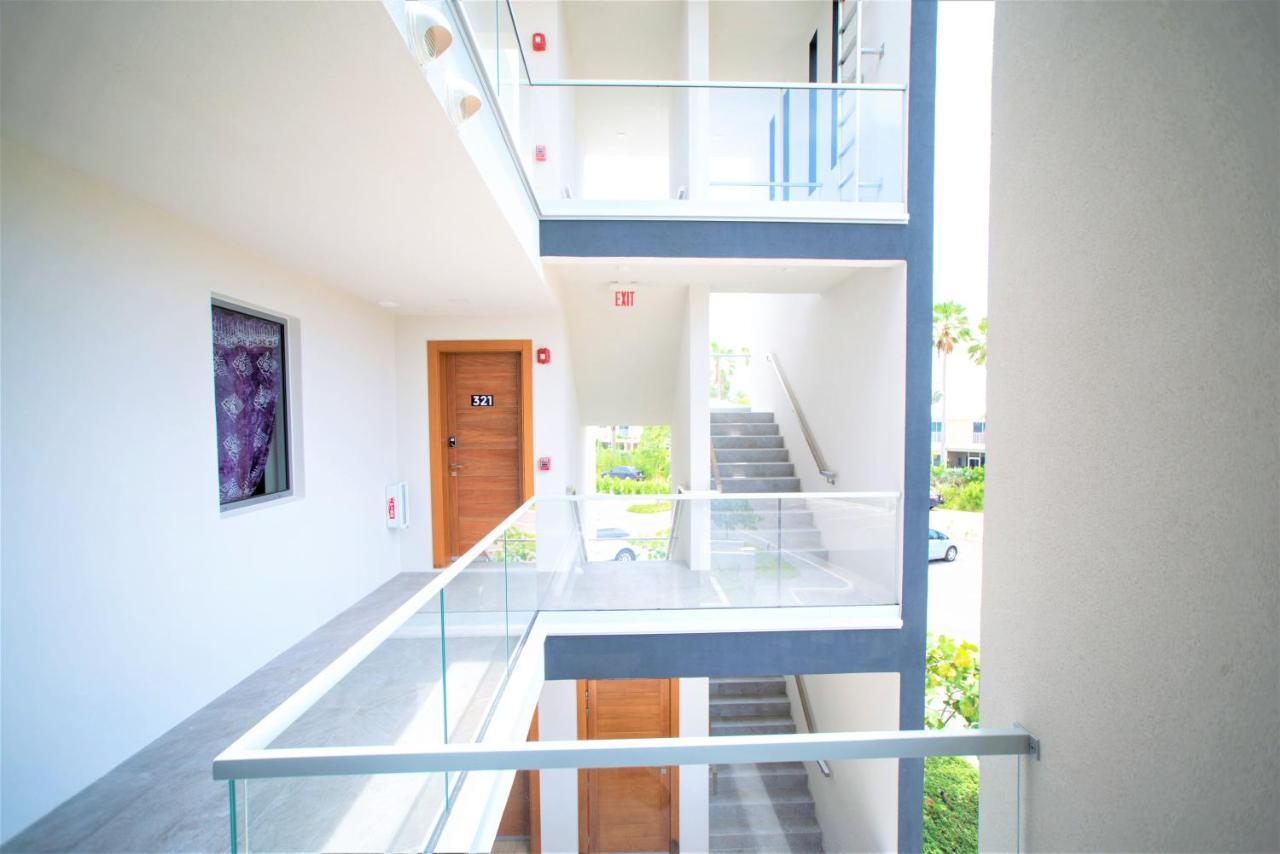 Cayman Luxury Rentals At One Canal Point George Town Exteriör bild