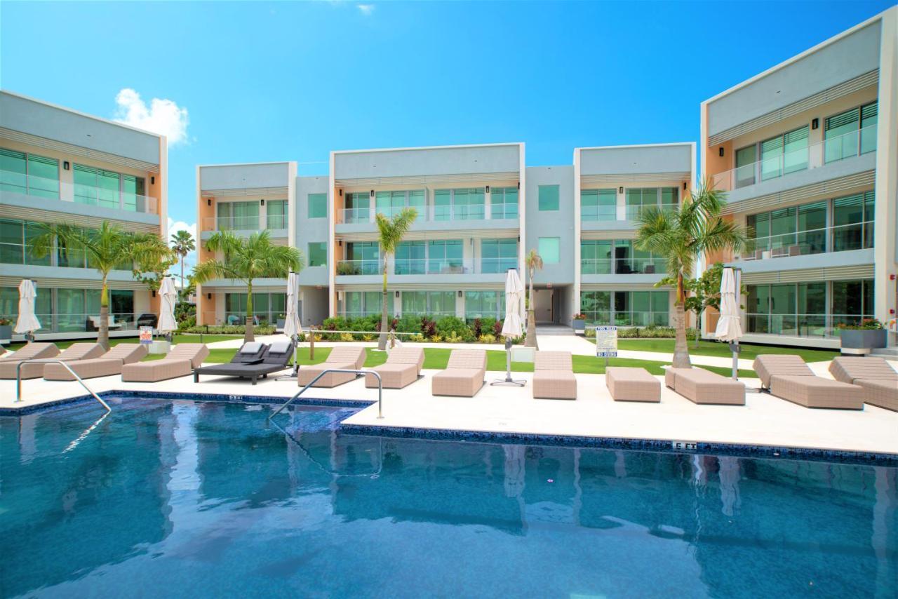 Cayman Luxury Rentals At One Canal Point George Town Exteriör bild