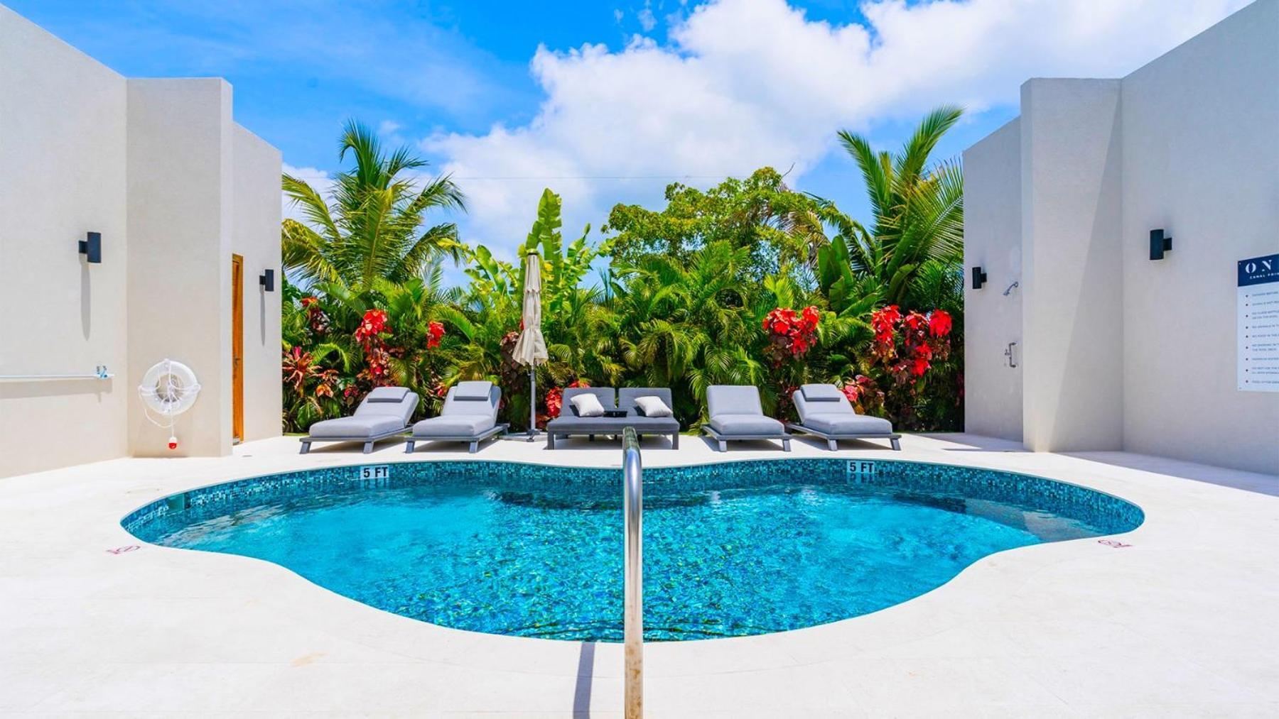 Cayman Luxury Rentals At One Canal Point George Town Exteriör bild