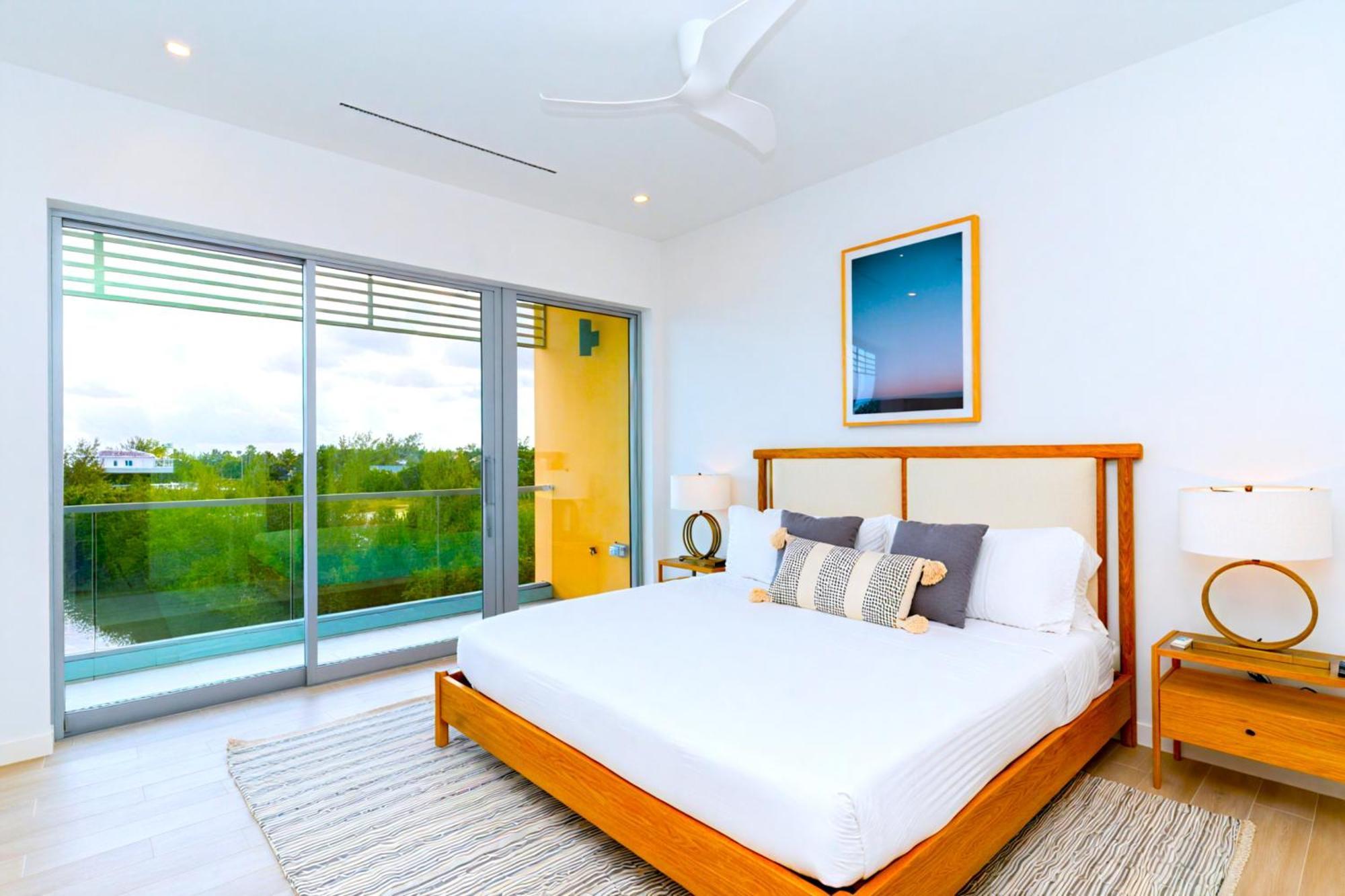 Cayman Luxury Rentals At One Canal Point George Town Exteriör bild