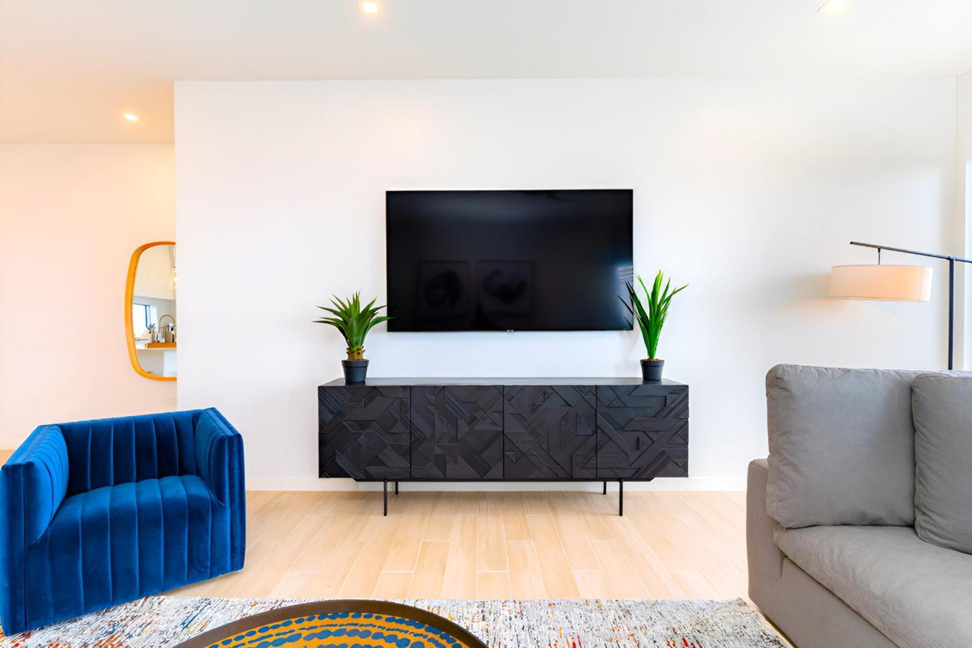 Cayman Luxury Rentals At One Canal Point George Town Exteriör bild